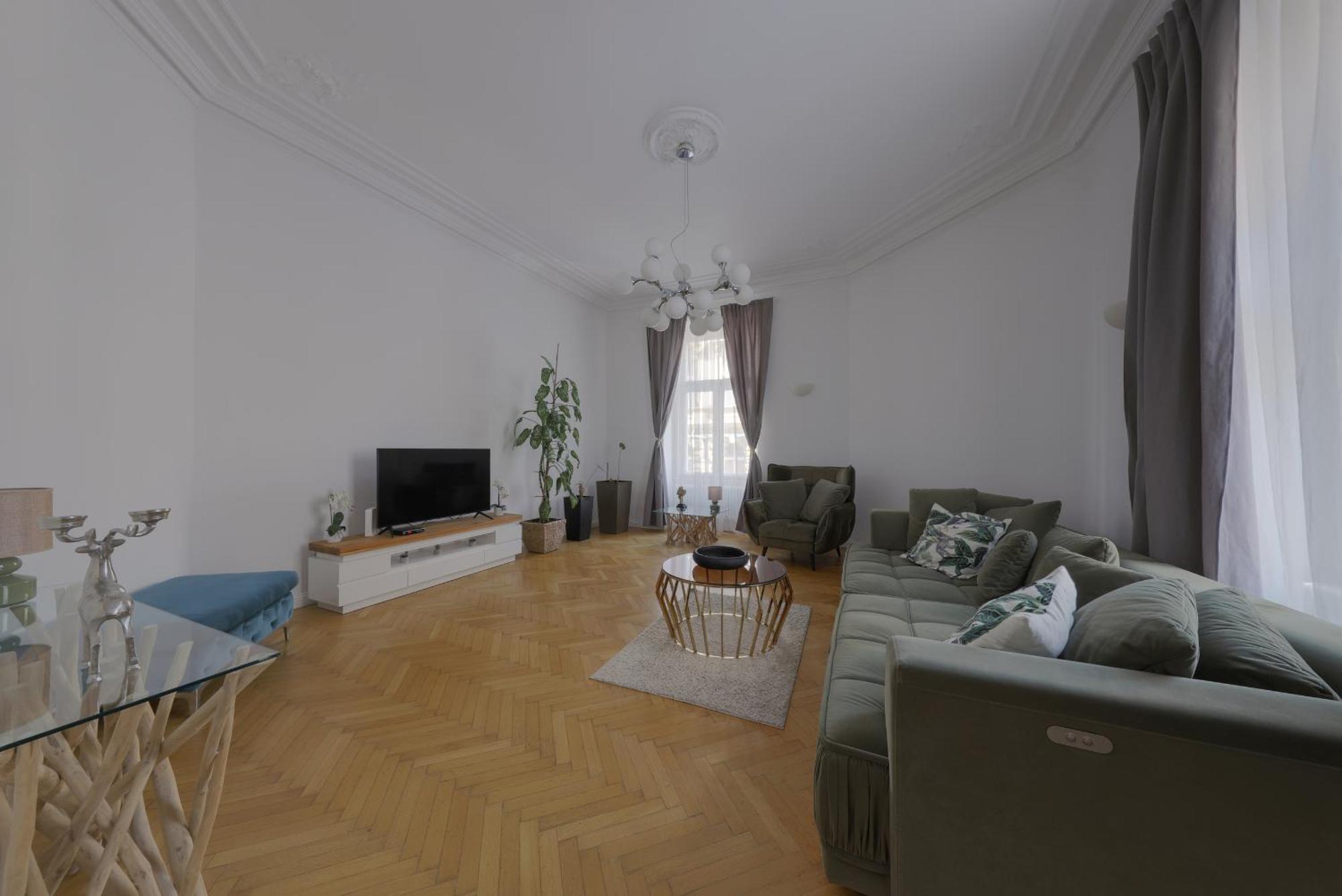 Beautiful Condo At The Old Town Pressburg Exterior foto